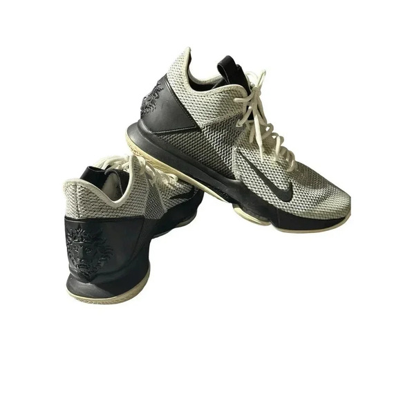 Nike Lebron Men's Black White Mesh Witness Lace Up Running Shoes Size 9 - Picture 1 of 7